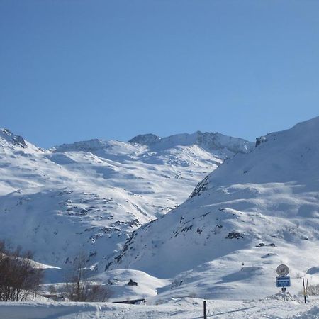 Hotel Des Alpes Realp Екстер'єр фото